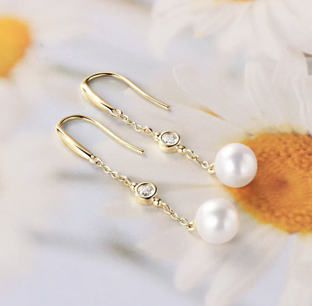 Radiant Harmony: Moissanite Sidestone & 8-9mm Freshwater Pearl Hook Earrings – Timeless Beauty